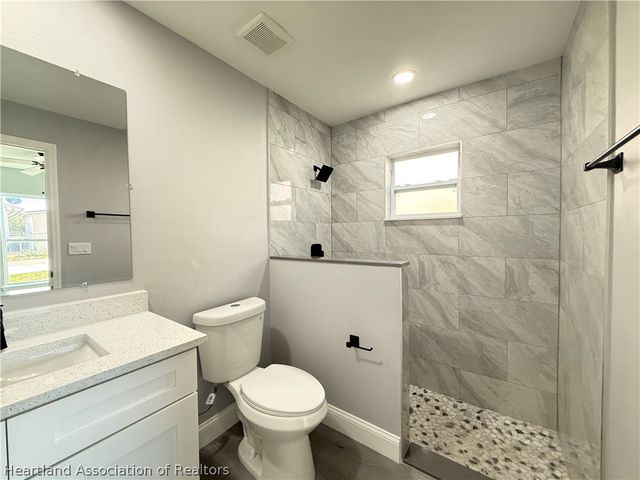 623 Lemon Avenue, Sebring, FL 33870