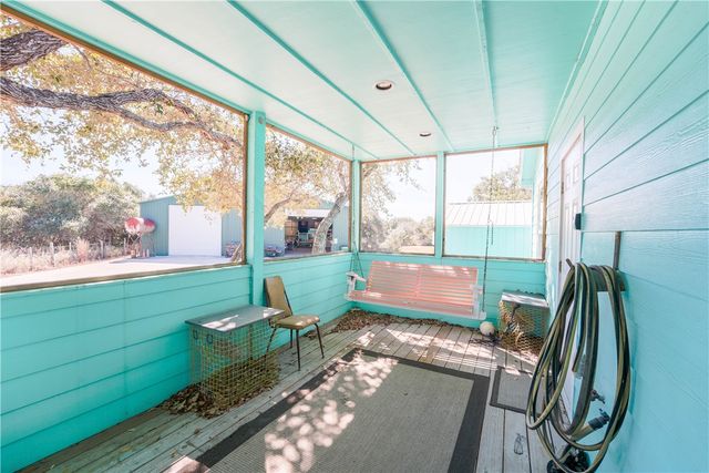 2102 Prairie, Rockport, TX 78382