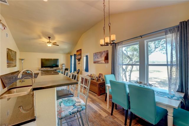 2102 Prairie, Rockport, TX 78382