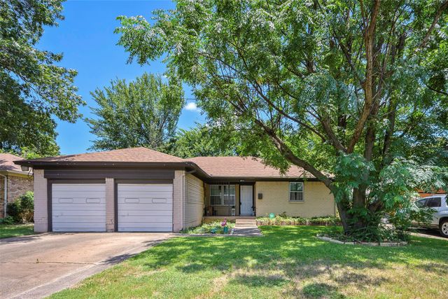 8619 Reva Street, Dallas, TX 75227