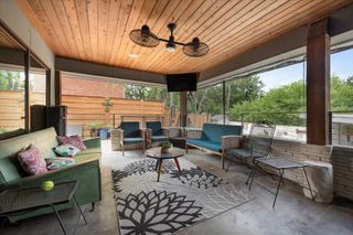 133 Lakeridge Drive, Dallas, TX 75218