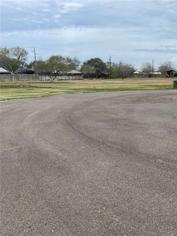 5419 Lula St, Corpus Christi, TX 78412 — photo 4