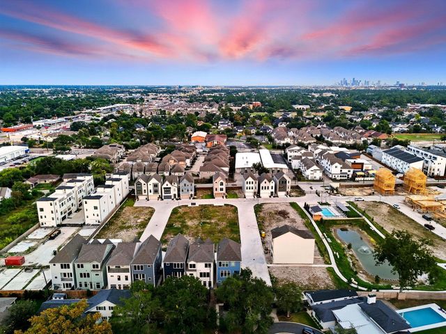 8712 Padua Lane, Houston, TX 77055