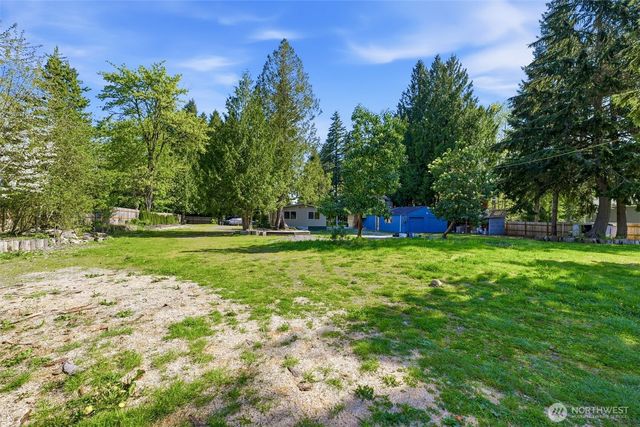 31061 W Lake Morton Drive SE, Kent, WA 98042