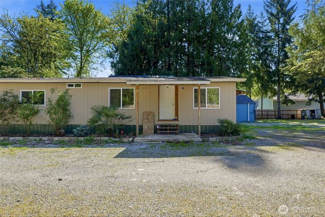 31061 W Lake Morton Drive SE, Kent, WA 98042