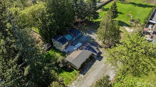 31061 W Lake Morton Drive SE, Kent, WA 98042