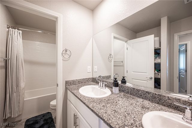 9889 Magnus Court, Las Vegas, NV 89178