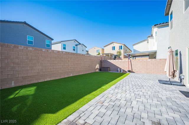 9889 Magnus Court, Las Vegas, NV 89178