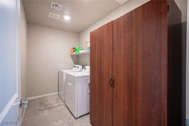 9889 Magnus Court, Las Vegas, NV 89178