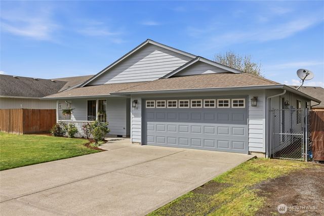 111 Mission Road, Kelso, WA 98626