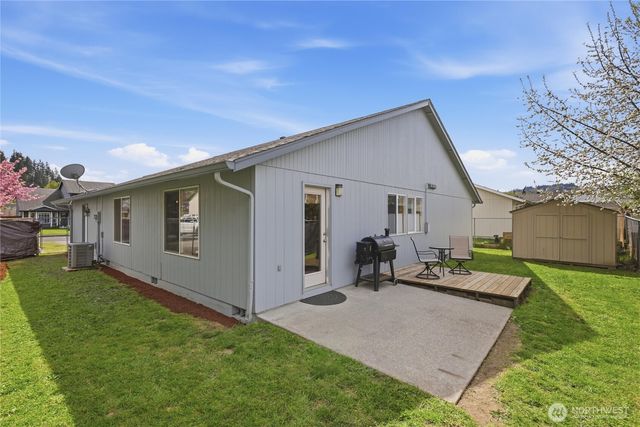 111 Mission Road, Kelso, WA 98626