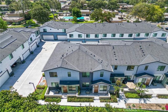2775 W Pepper Tree, Anaheim, CA 92801