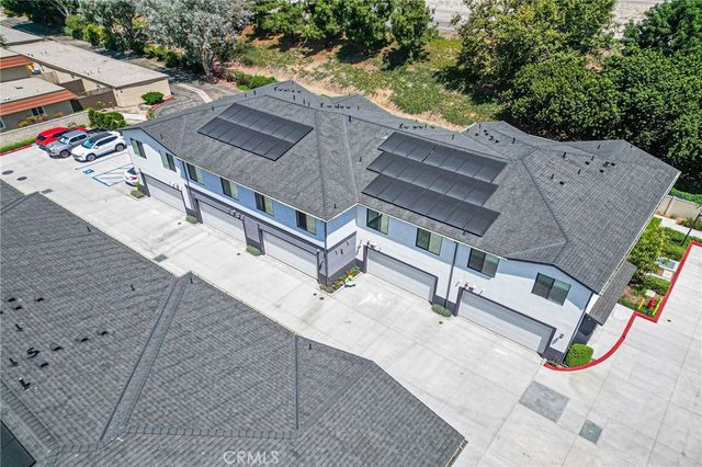 2775 W Pepper Tree, Anaheim, CA 92801