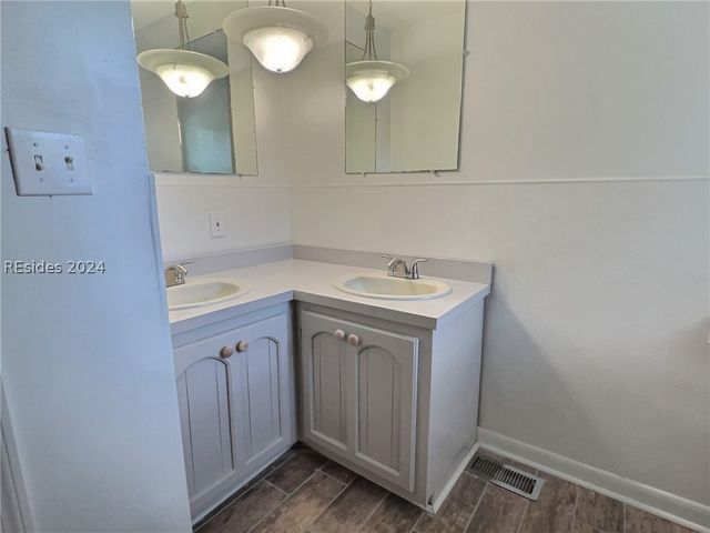 532 Stokes Bluff Rd, Garnett, SC 29922