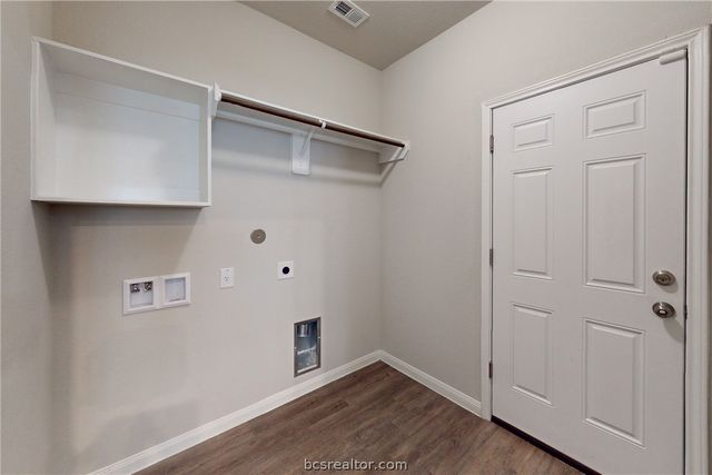 5764 Paseo Place, Bryan, TX 77807