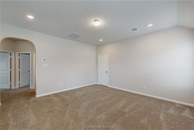 5764 Paseo Place, Bryan, TX 77807