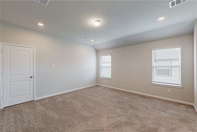 5764 Paseo Place, Bryan, TX 77807