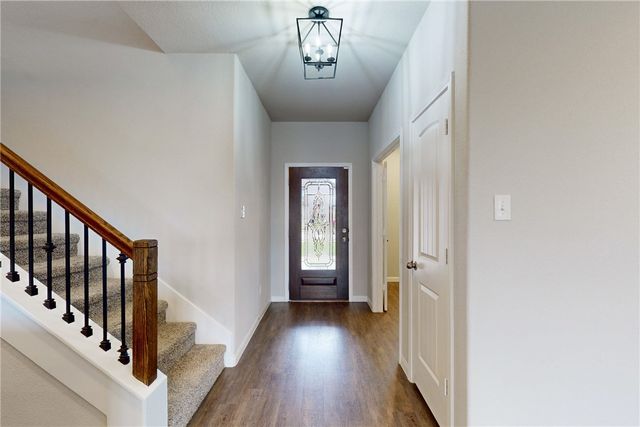 5764 Paseo Place, Bryan, TX 77807