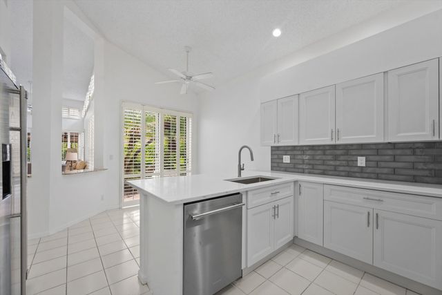 12557 Mallet Circle, Wellington, FL 33414
