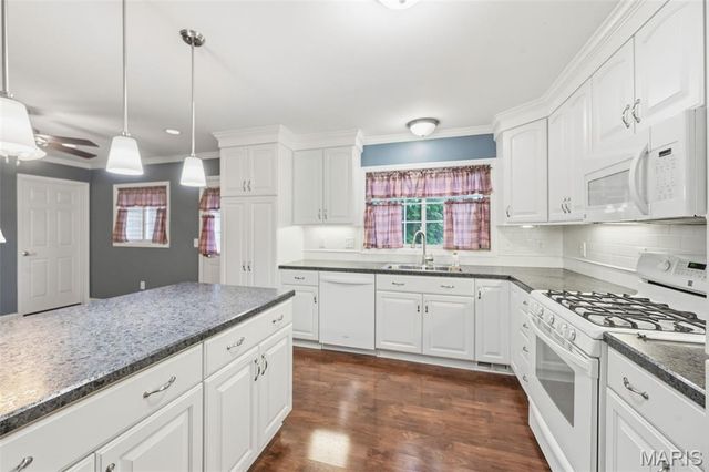 112 Clear Creek Drive, O'fallon, MO 63366