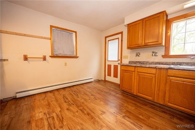 117 Chestnut Lane, Evans, NY 14006