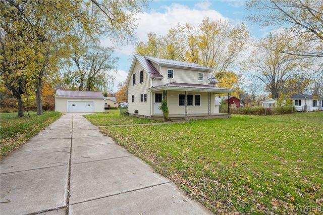 117 Chestnut Lane, Evans, NY 14006