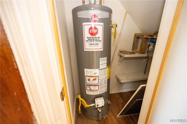 117 Chestnut Lane, Evans, NY 14006