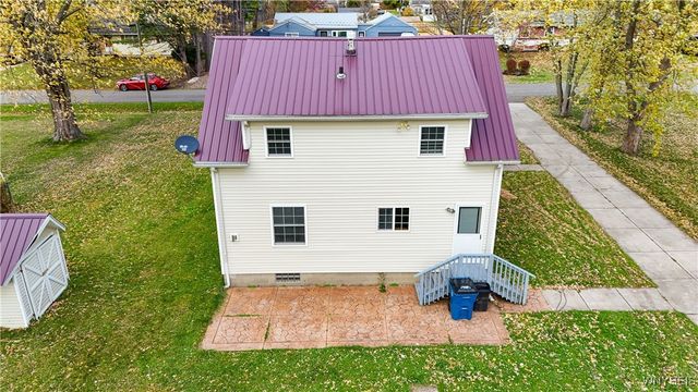 117 Chestnut Lane, Evans, NY 14006