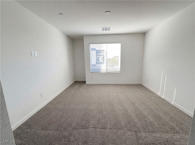 4250 Vivenda Street 1, Las Vegas, NV 89115