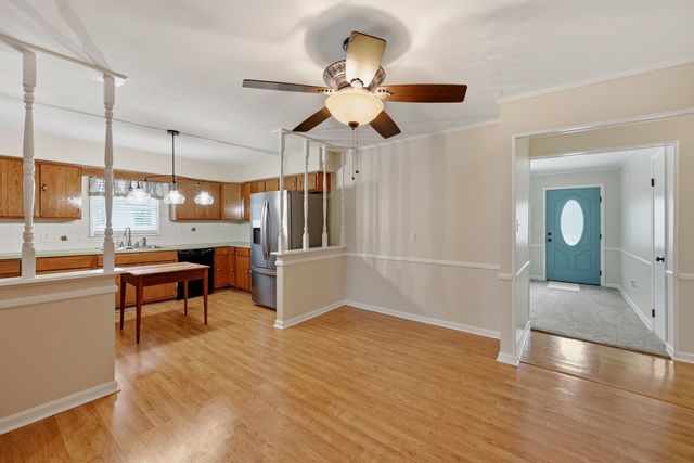 627 Greenbriar Drive, Harrodsburg, KY 40330