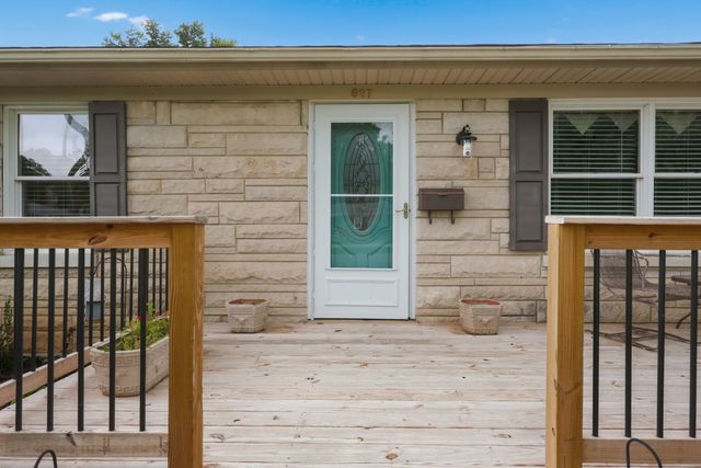 627 Greenbriar Drive, Harrodsburg, KY 40330