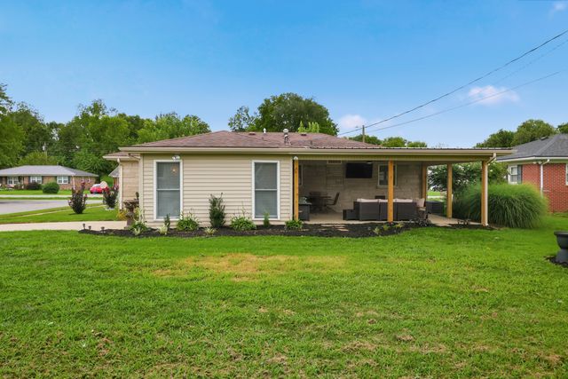 627 Greenbriar Drive, Harrodsburg, KY 40330