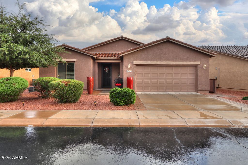42693 W KINGFISHER Drive, Maricopa, AZ 85138 — exterior