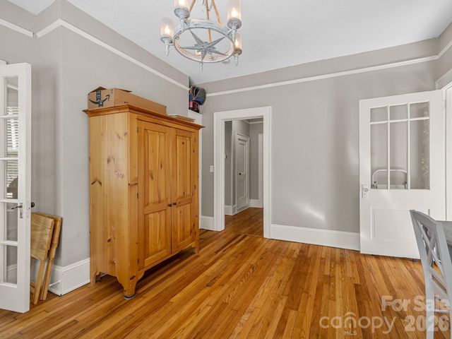 110 Grady Avenue, Tryon, NC 28782