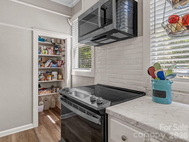 110 Grady Avenue, Tryon, NC 28782