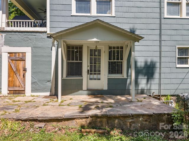 110 Grady Avenue, Tryon, NC 28782