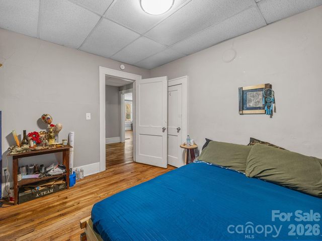 110 Grady Avenue, Tryon, NC 28782