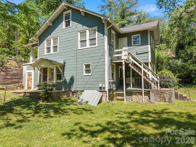 110 Grady Avenue, Tryon, NC 28782