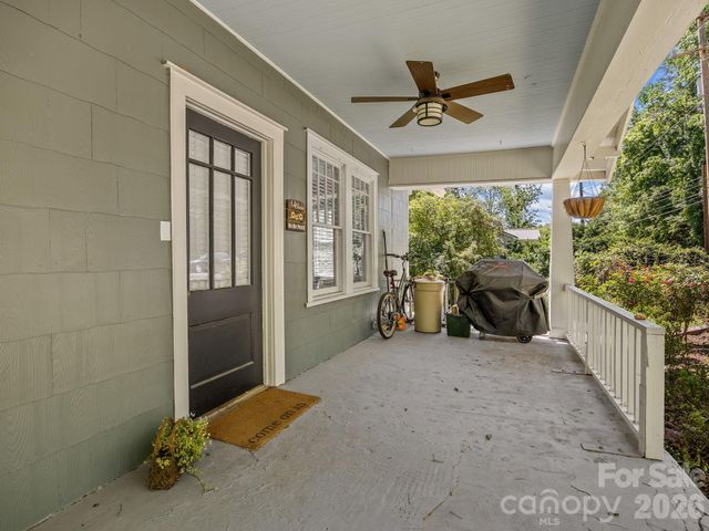 110 Grady Avenue, Tryon, NC 28782
