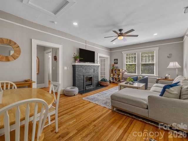 110 Grady Avenue, Tryon, NC 28782