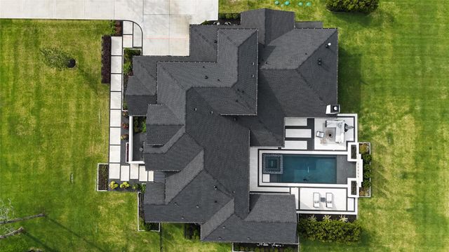 5611 N Ossineke Drive, Spring, TX 77386