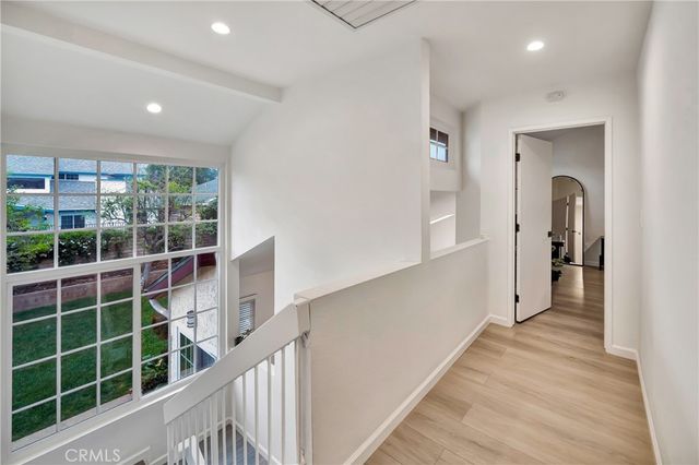 21733 Vintage, Chatsworth, CA 91311