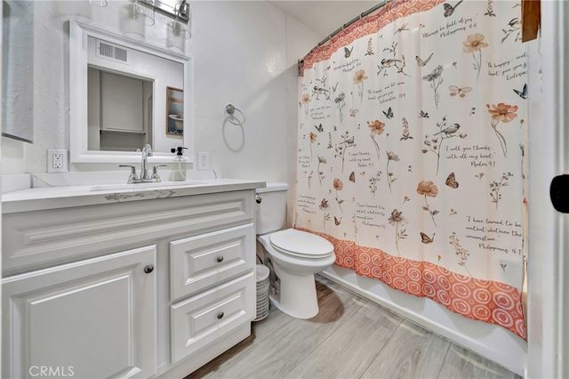 21733 Vintage, Chatsworth, CA 91311