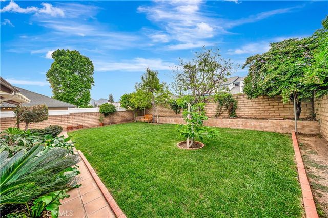 21733 Vintage, Chatsworth, CA 91311
