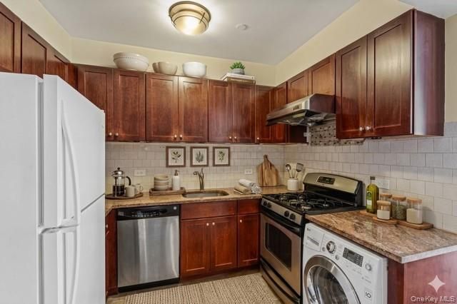 7133 162nd Street 4B, Fresh Meadows, NY 11365