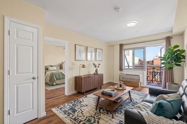 7133 162nd Street 4B, Fresh Meadows, NY 11365