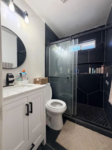 1171 Woodrail Dr, Vista, CA 92083