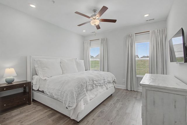 1066 June Wilde Rdg, Spring Hill, TN 37174