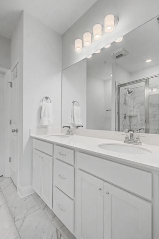 1066 June Wilde Rdg, Spring Hill, TN 37174