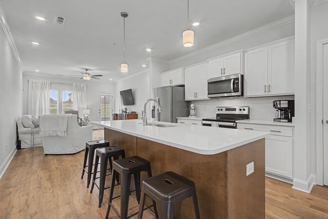 1066 June Wilde Rdg, Spring Hill, TN 37174